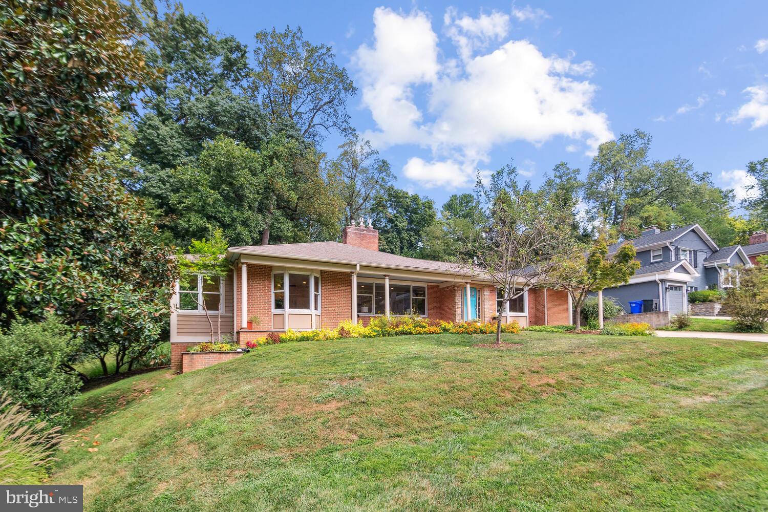 PARKCREST - Residential