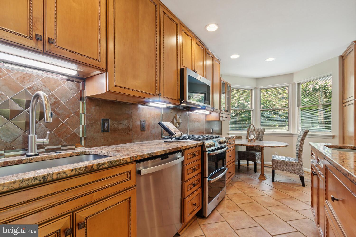 PARKCREST - Residential