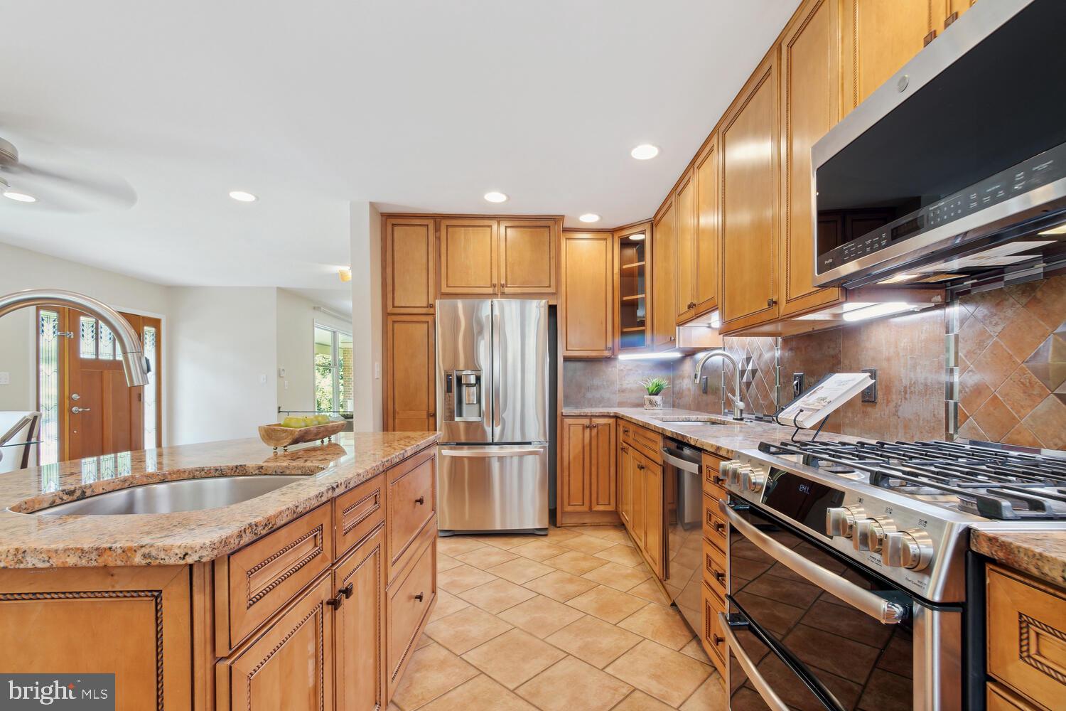 PARKCREST - Residential