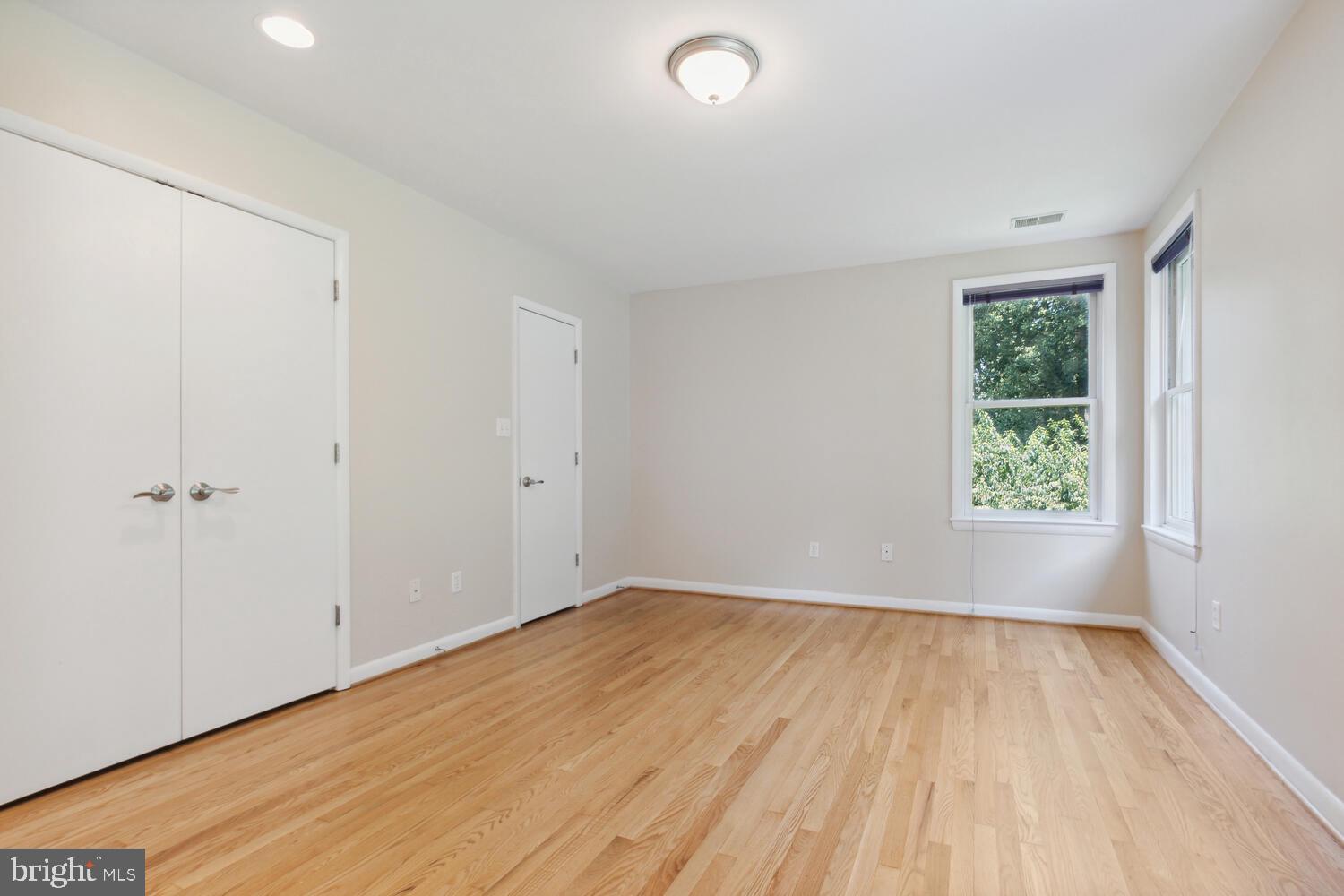 PARKCREST - Residential