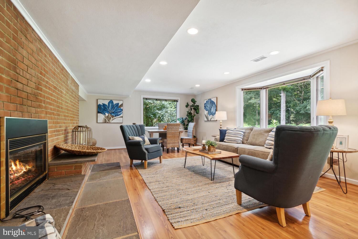 PARKCREST - Residential