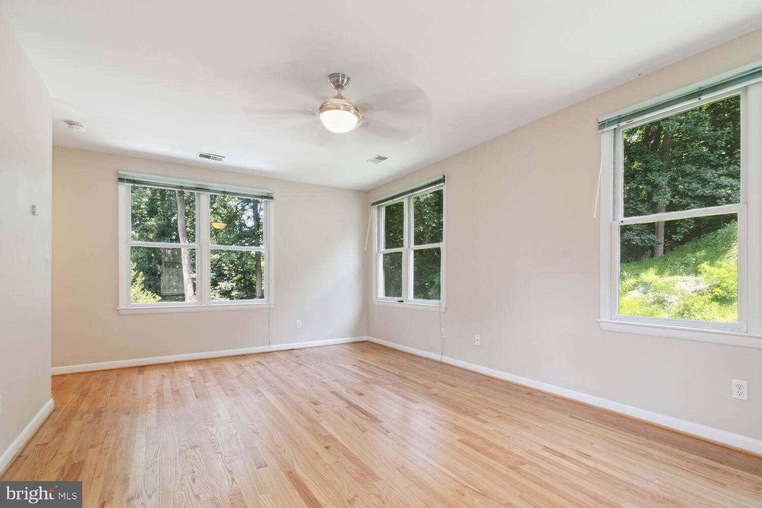 PARKCREST - Residential