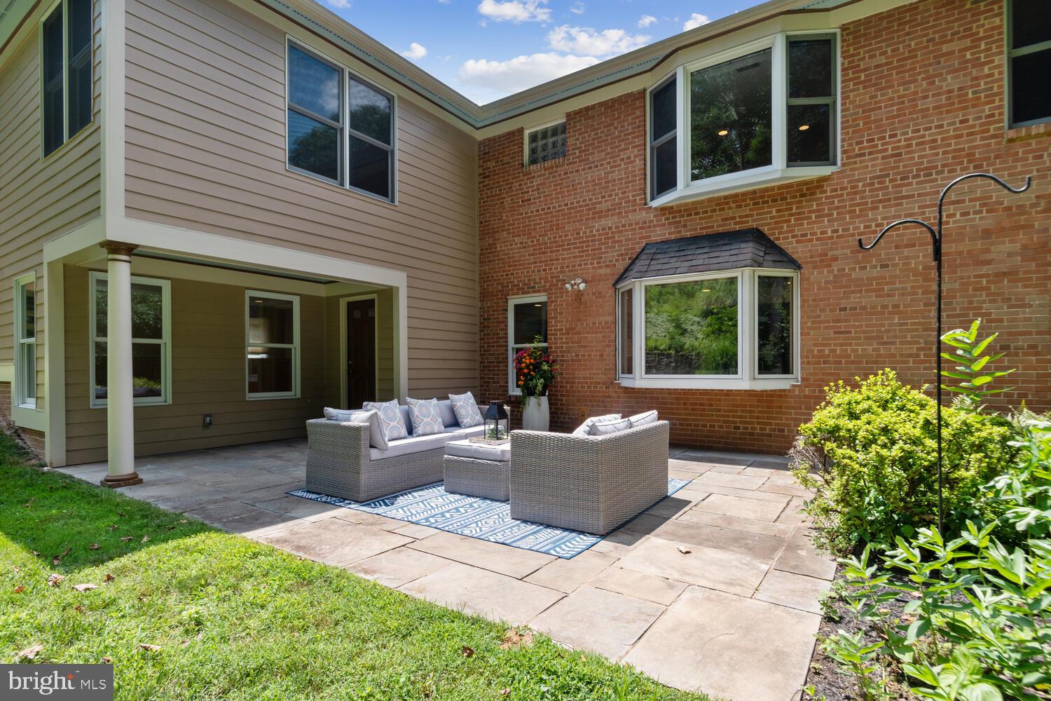 PARKCREST - Residential