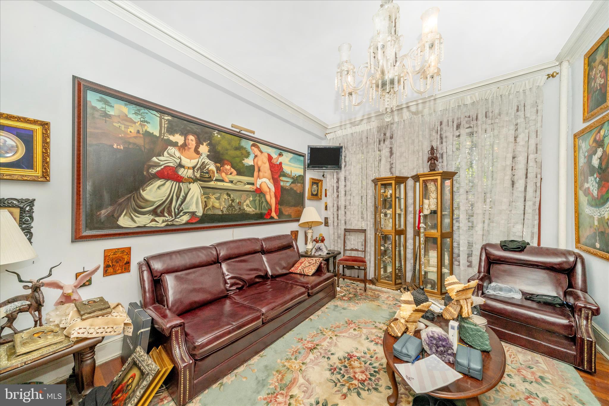 1852 COLUMBIA ROAD NW 101