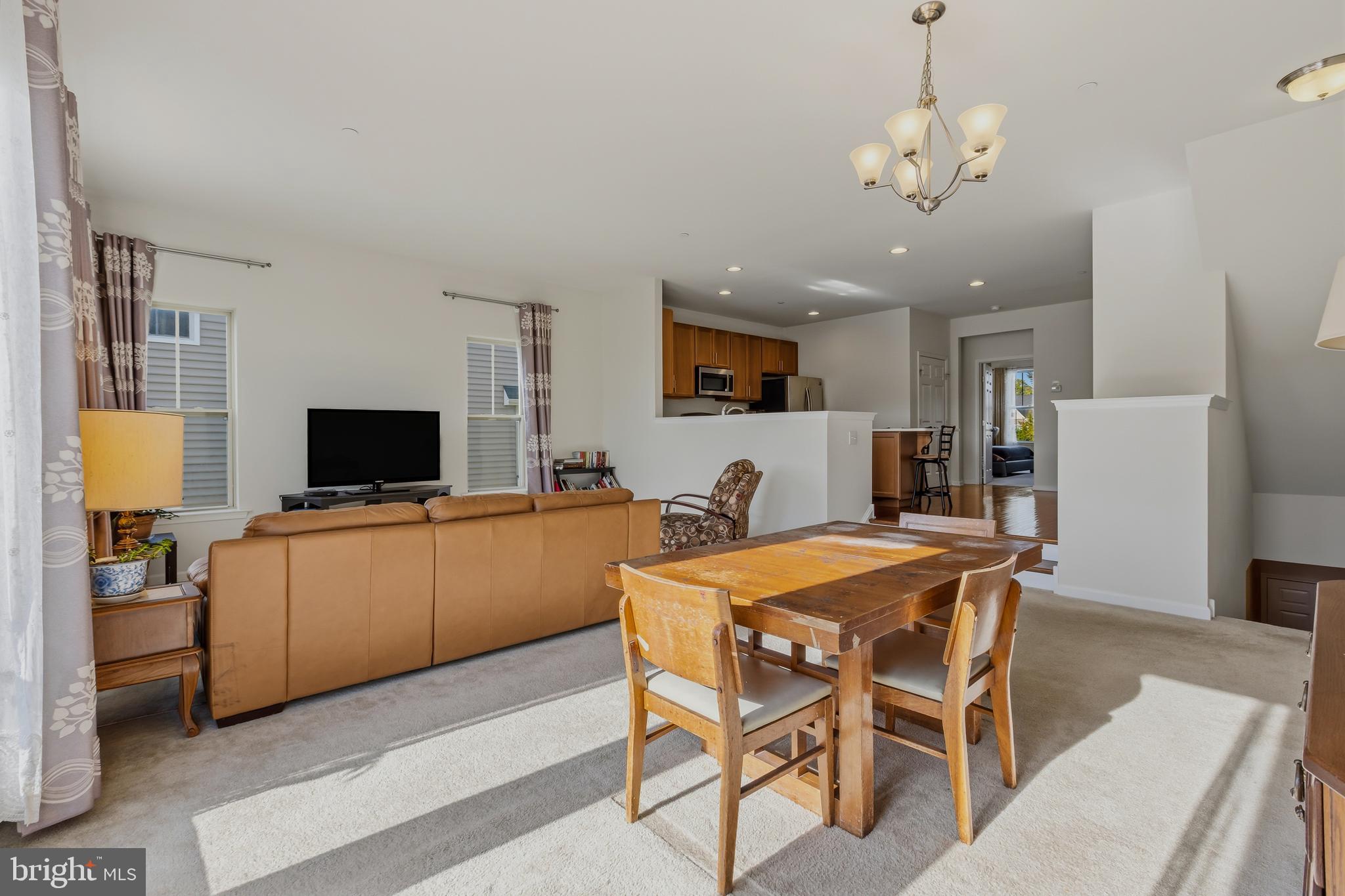 WALNUT WALK - Residential