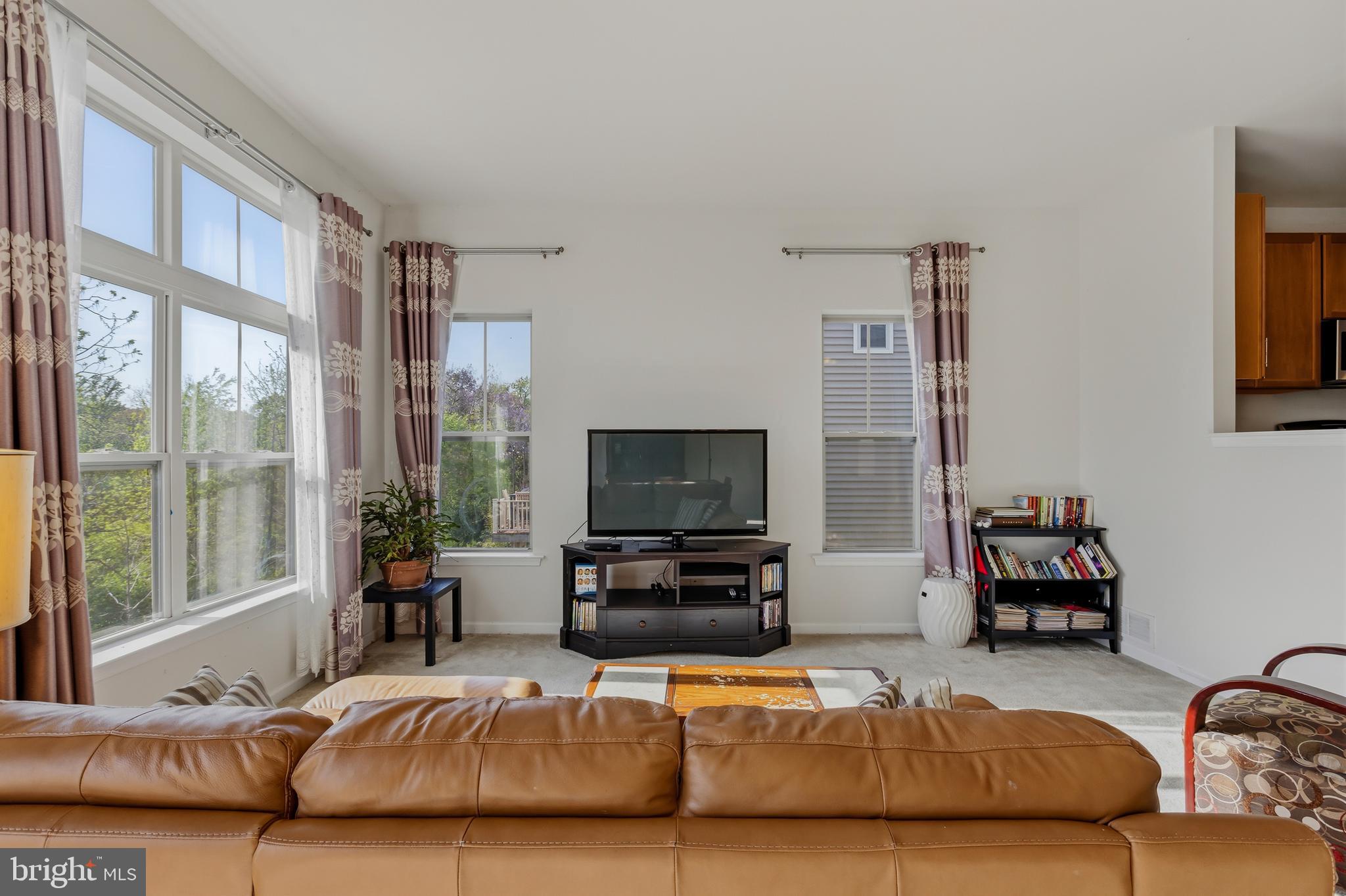 WALNUT WALK - Residential