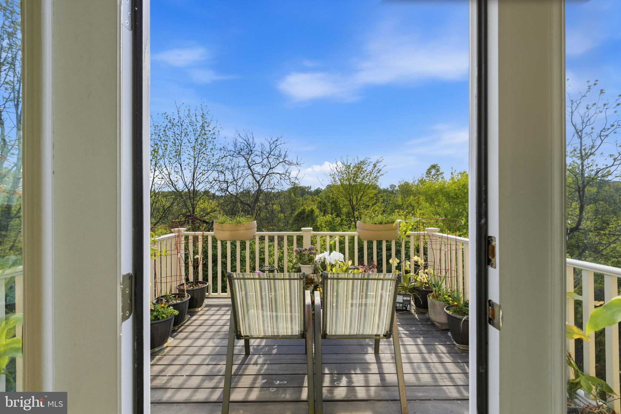 WALNUT WALK - Residential