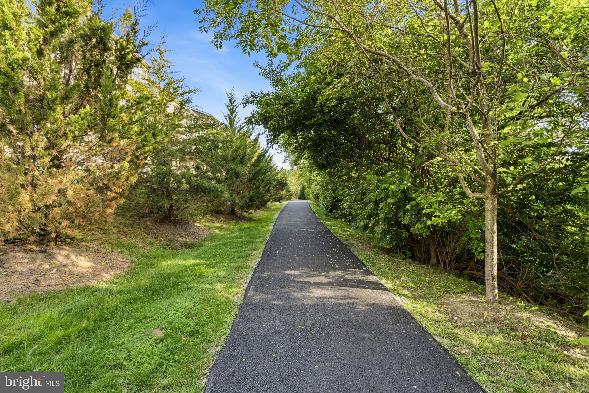 WALNUT WALK - Residential