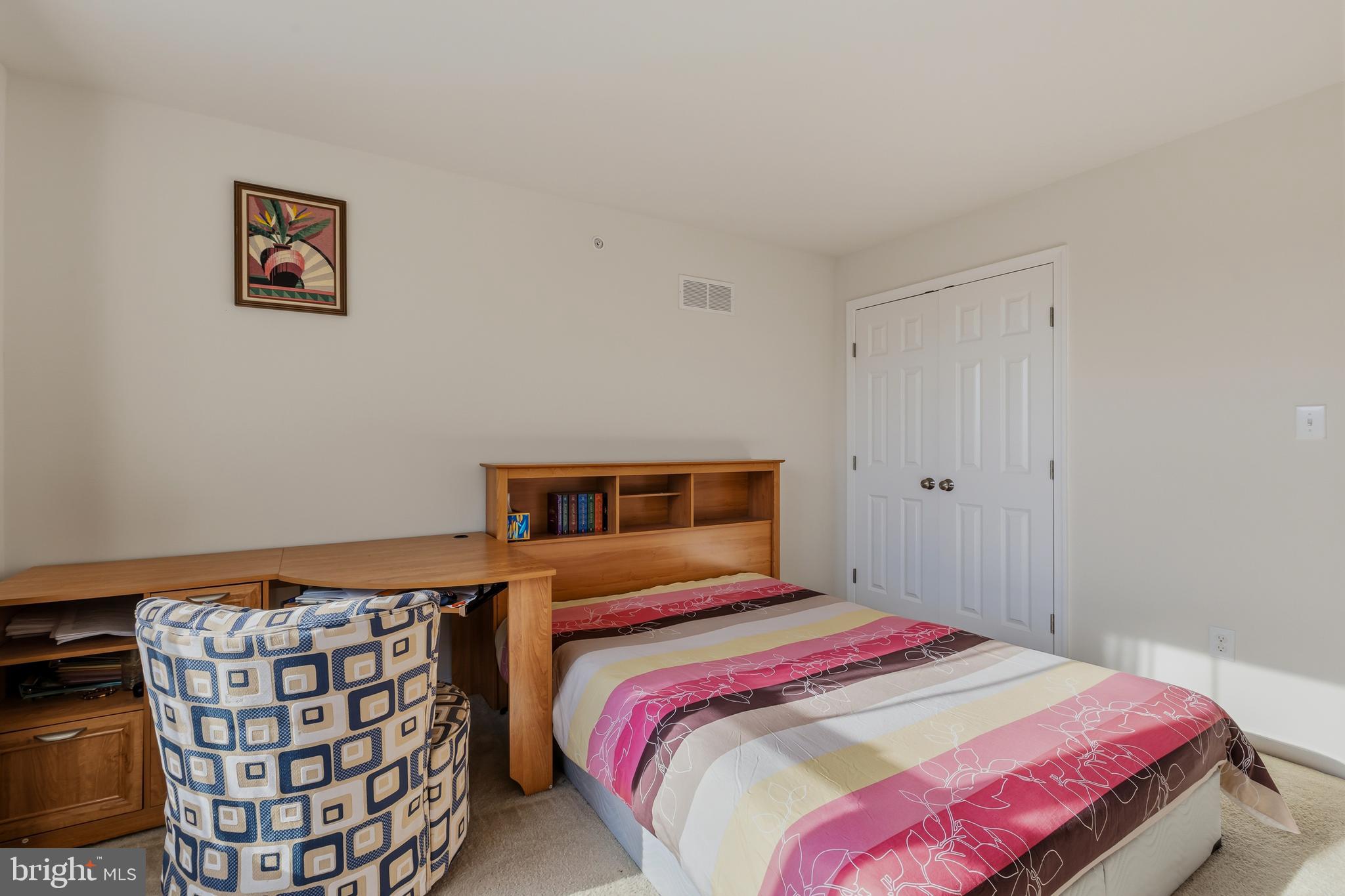 WALNUT WALK - Residential