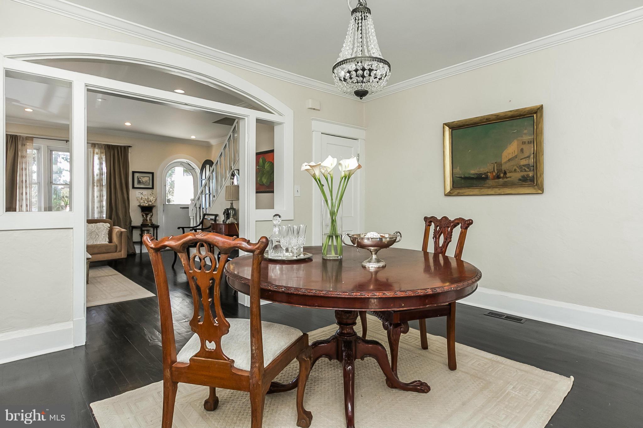 LAURAVILLE HISTORIC DISTRICT - Residential