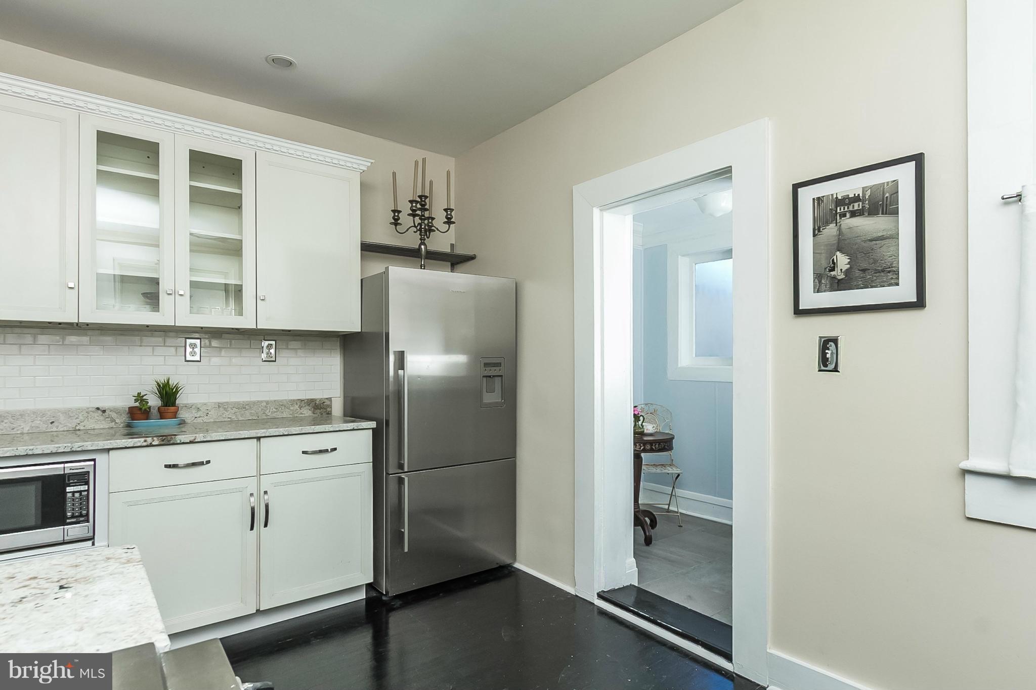 LAURAVILLE HISTORIC DISTRICT - Residential