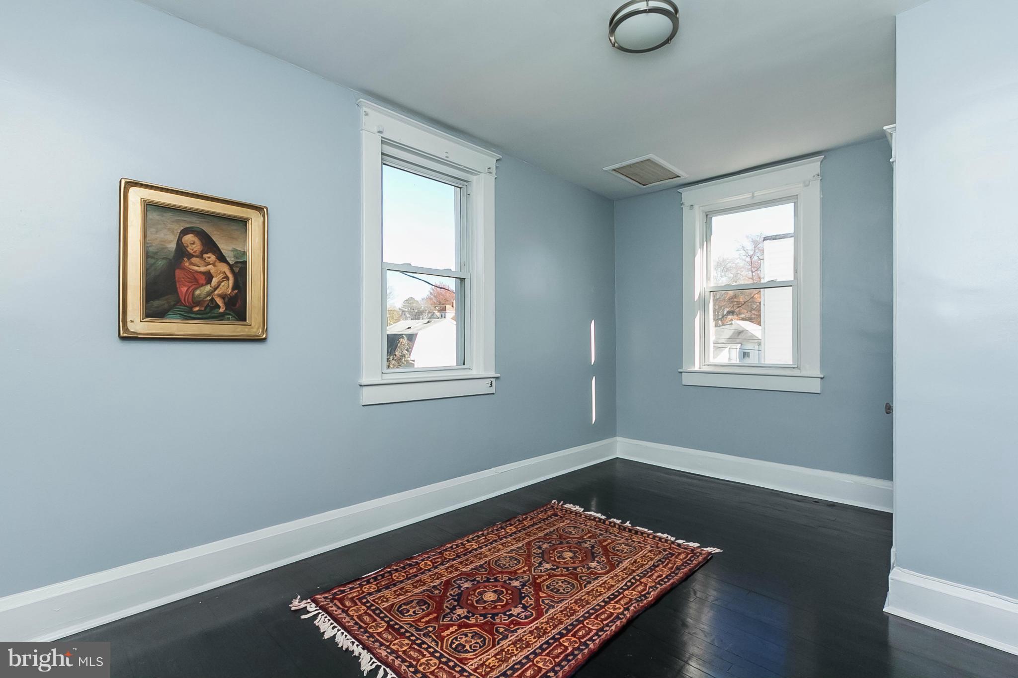 LAURAVILLE HISTORIC DISTRICT - Residential