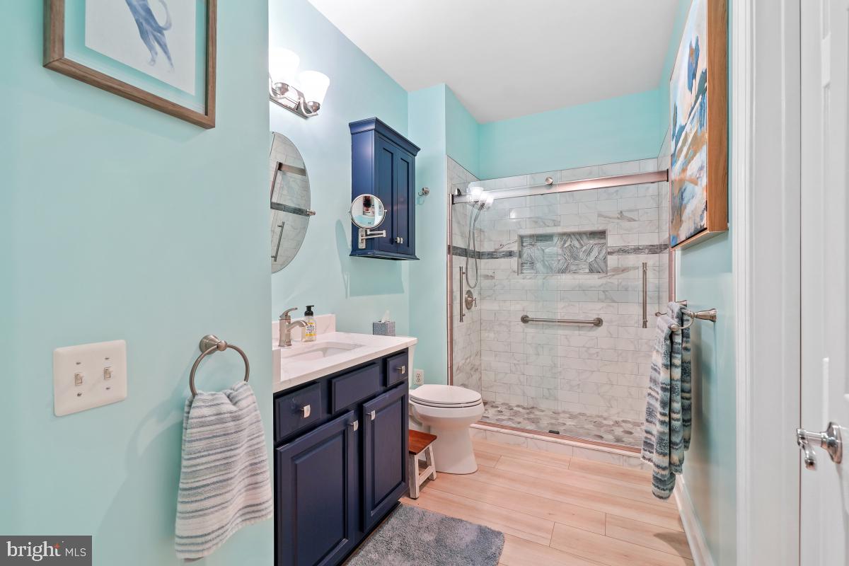 MEADOW RIDGE VILLAS - Residential