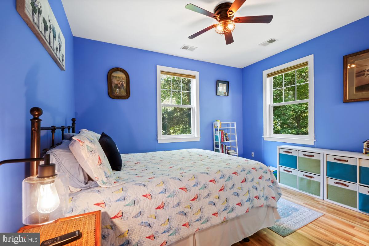 MEADOW RIDGE VILLAS - Residential