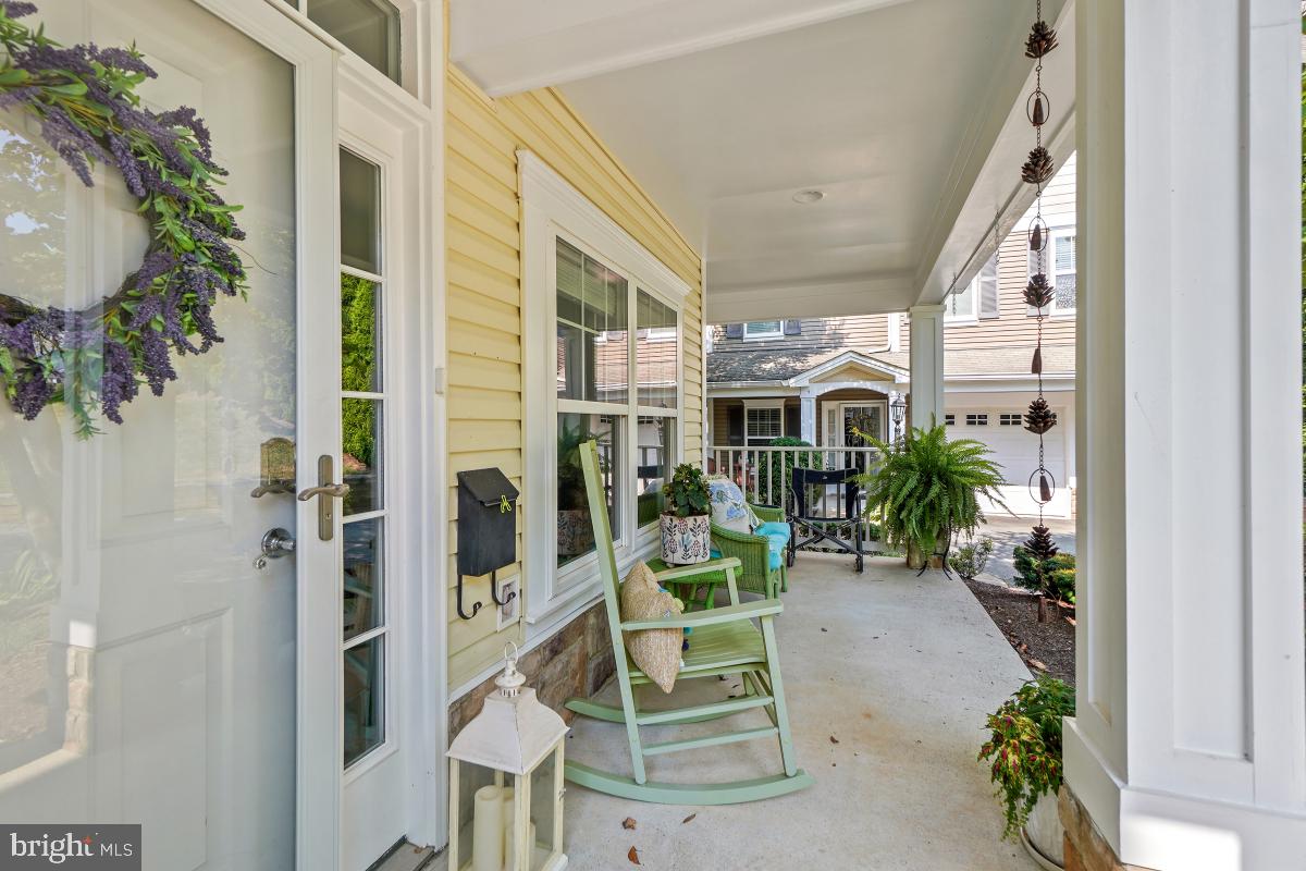 MEADOW RIDGE VILLAS - Residential