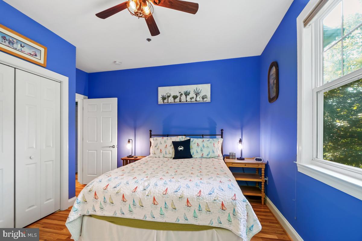 MEADOW RIDGE VILLAS - Residential