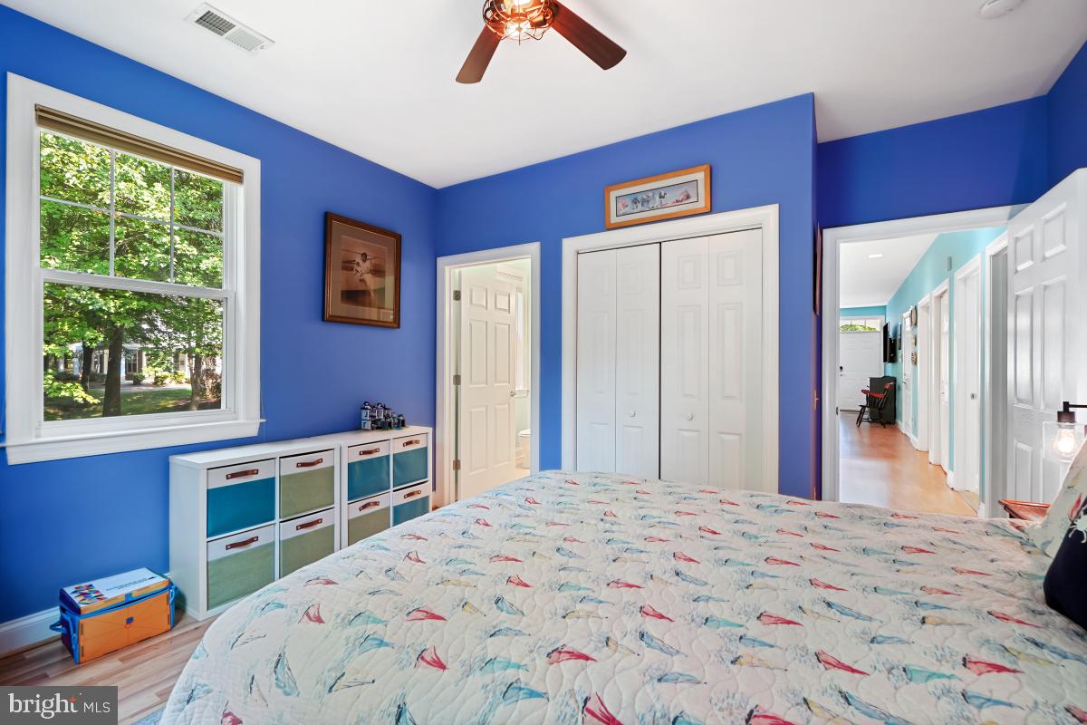 MEADOW RIDGE VILLAS - Residential