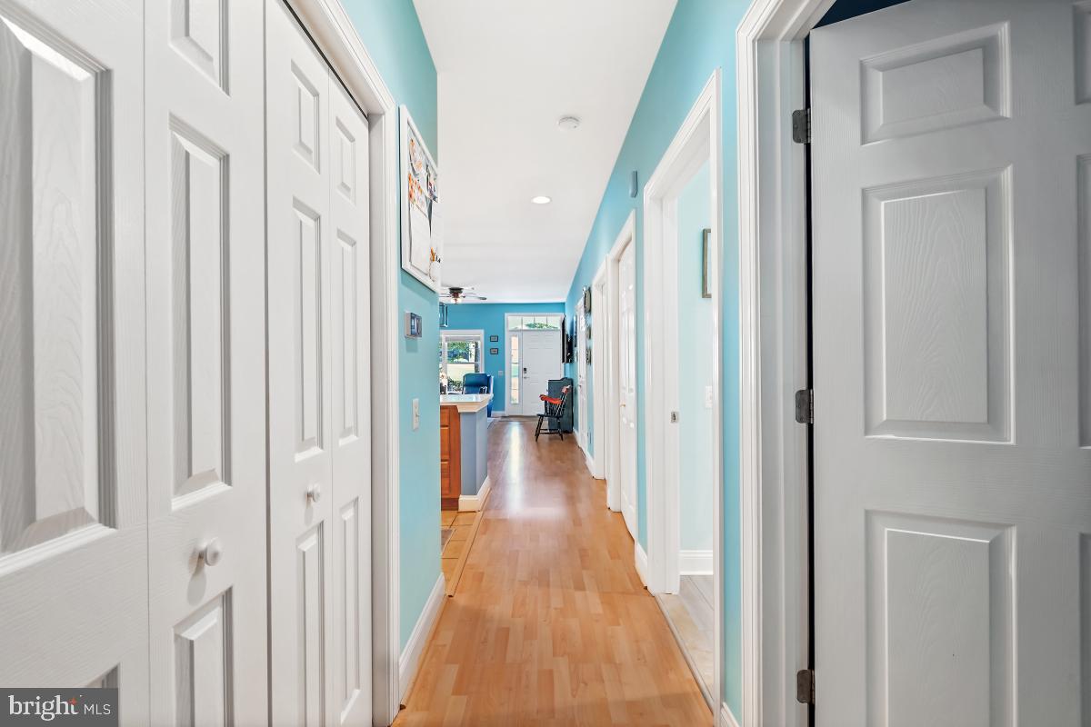 MEADOW RIDGE VILLAS - Residential