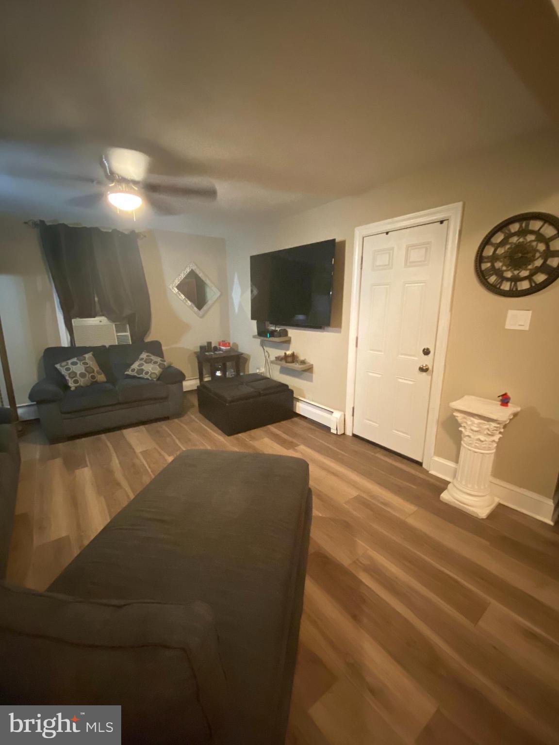 430 LECONEY AVENUE 2ND FLOOR