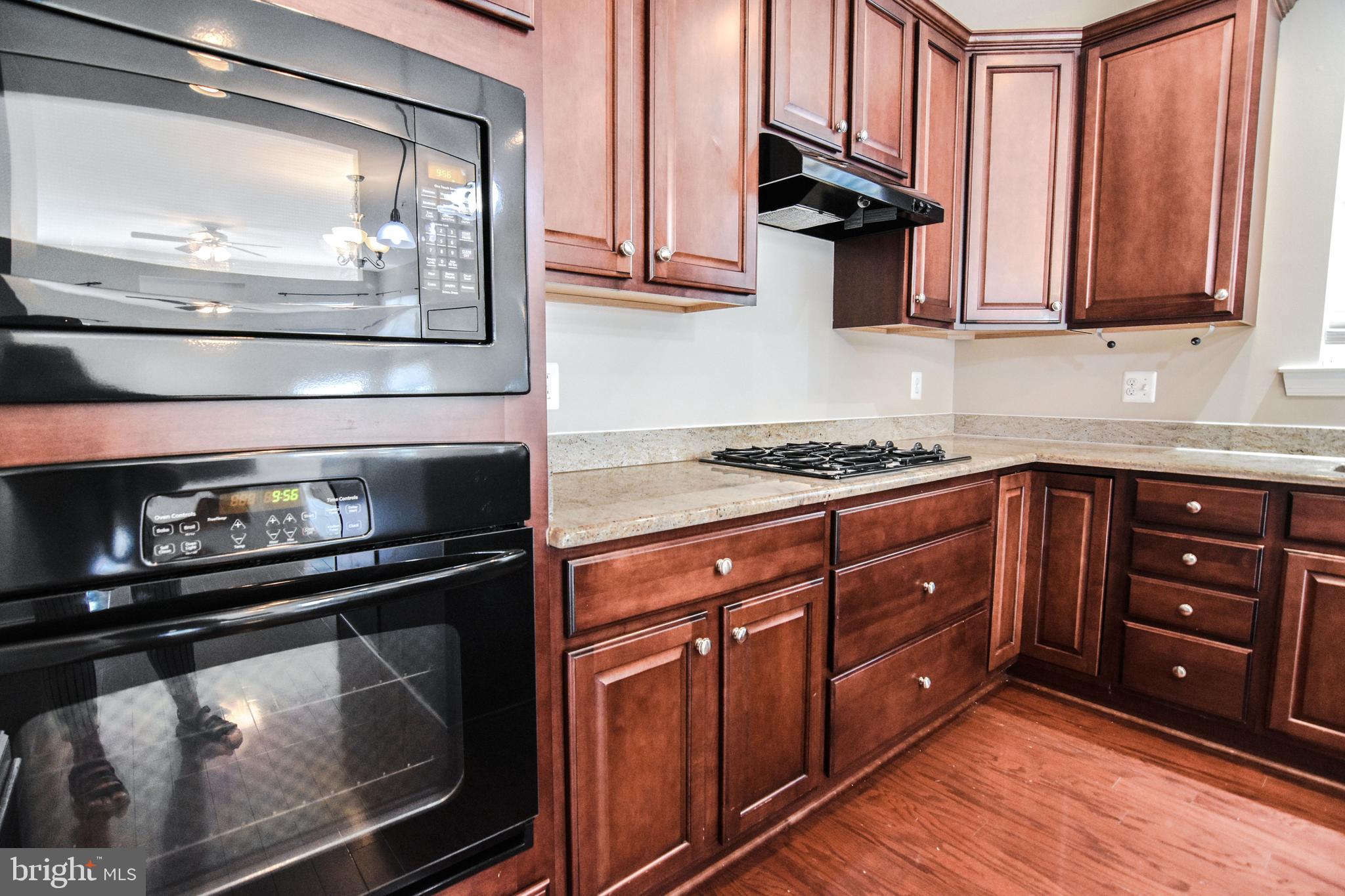 PEMBROOKE PHASE 2 - Residential Lease