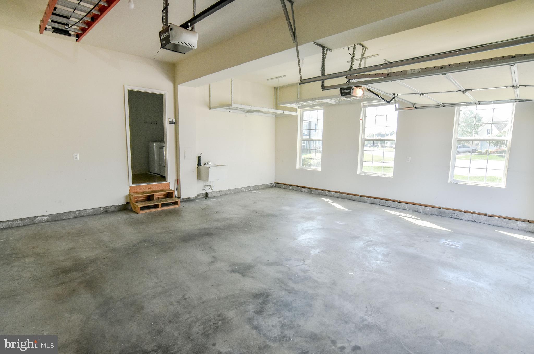 PEMBROOKE PHASE 2 - Residential Lease