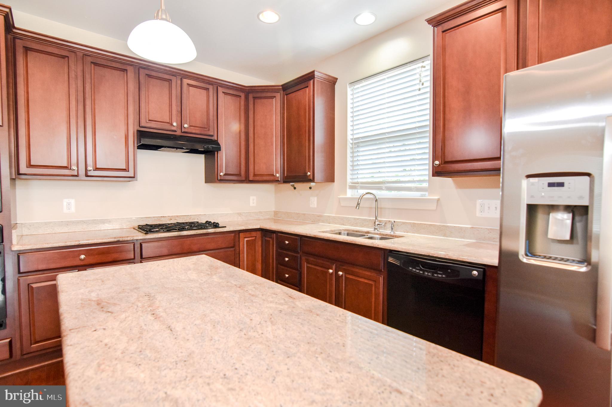 PEMBROOKE PHASE 2 - Residential Lease