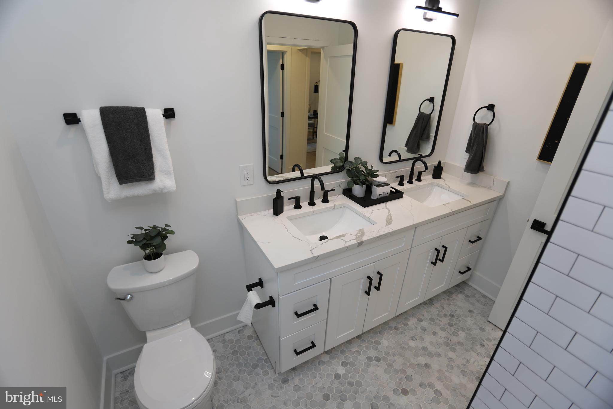 ROCK CREEK FOREST - Residential