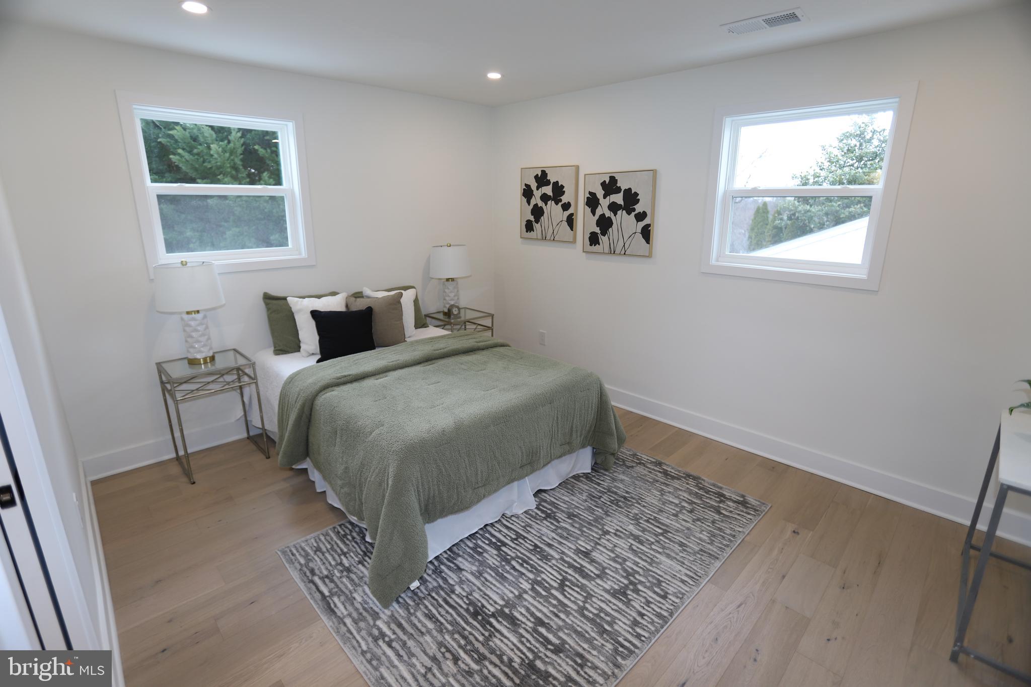 ROCK CREEK FOREST - Residential