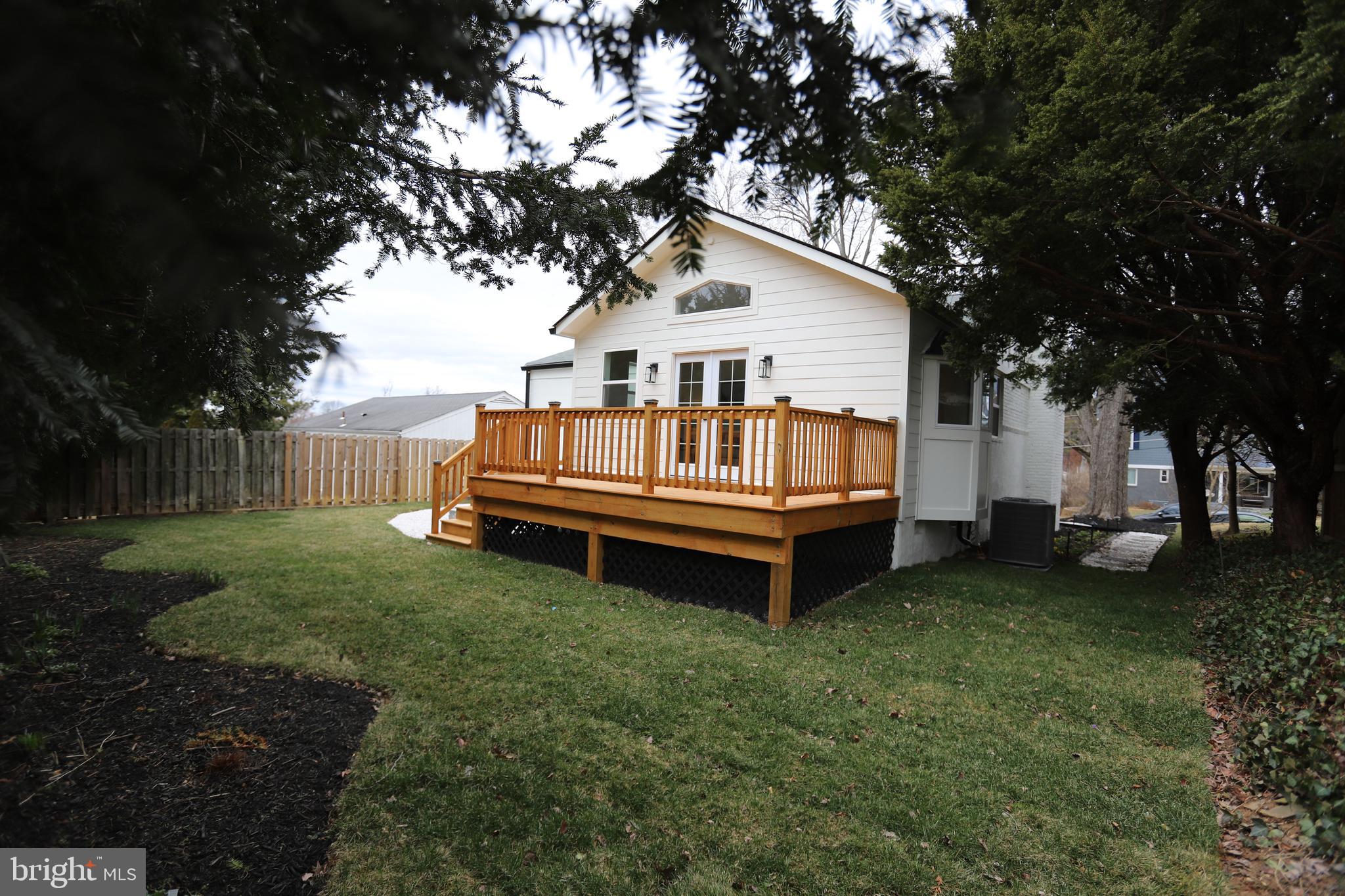 ROCK CREEK FOREST - Residential