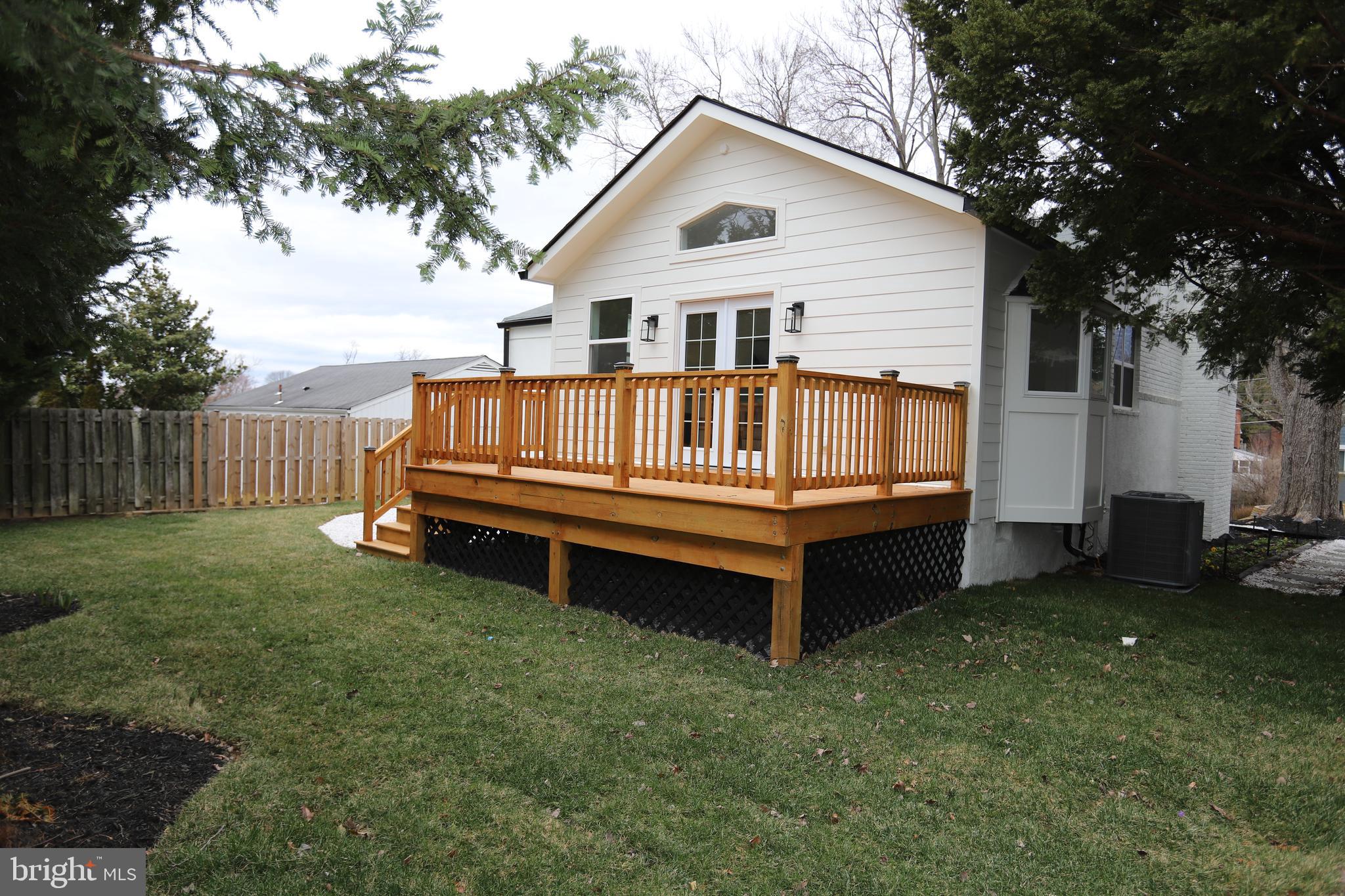 ROCK CREEK FOREST - Residential