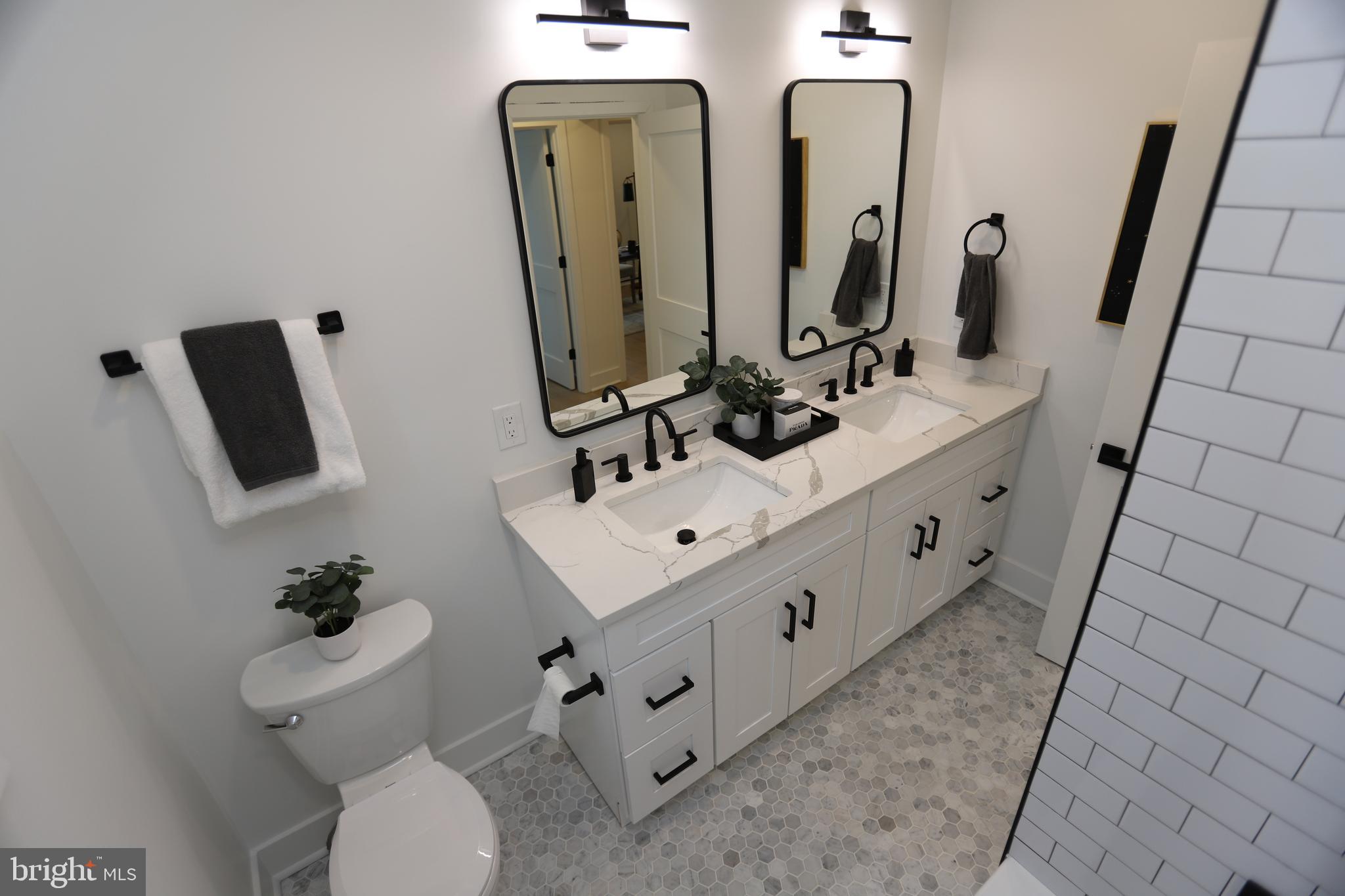 ROCK CREEK FOREST - Residential