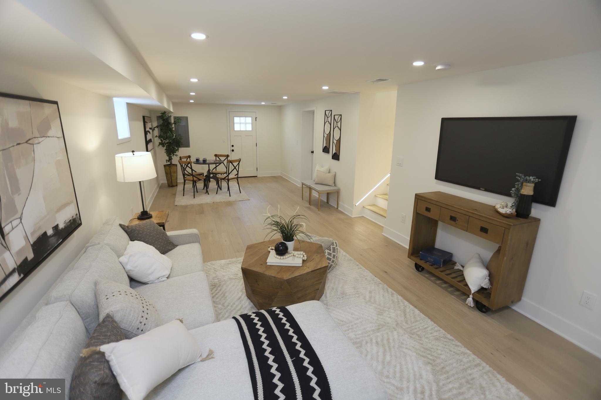 ROCK CREEK FOREST - Residential