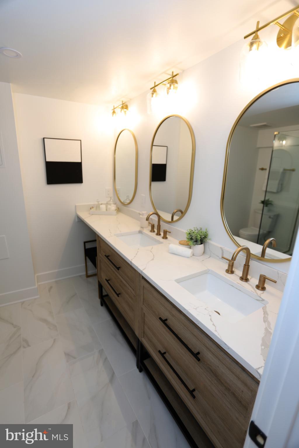 ROCK CREEK FOREST - Residential