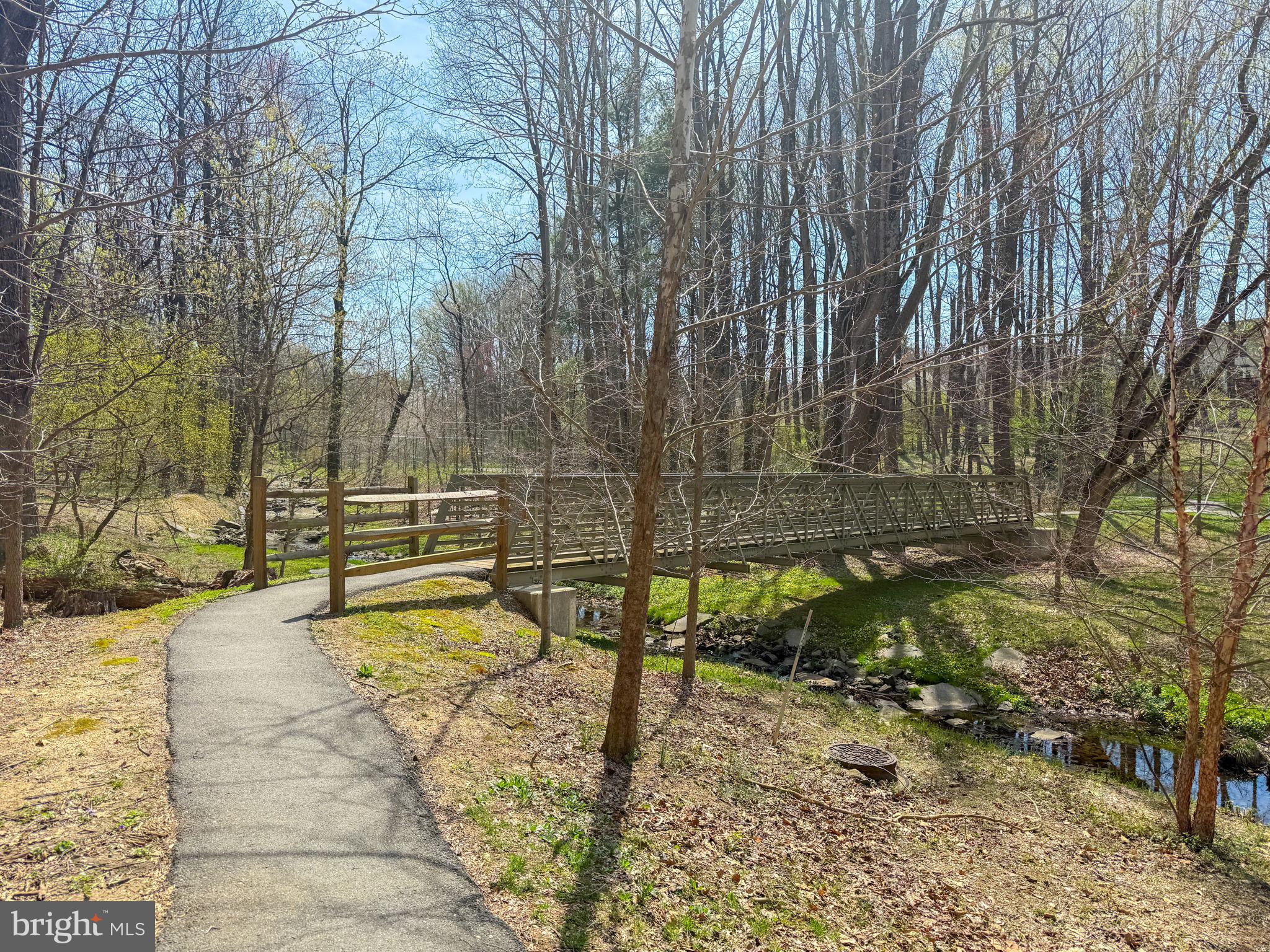 FALLSREACH - Residential