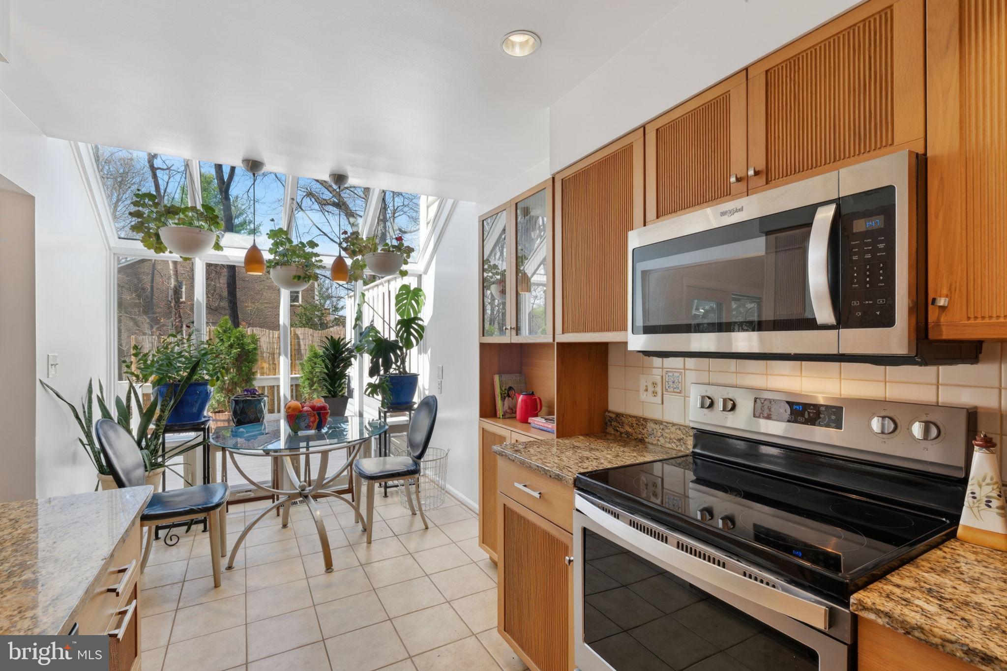 FALLSREACH - Residential