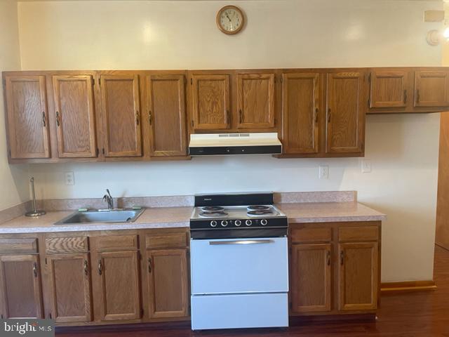 MELROSE - Residential Lease