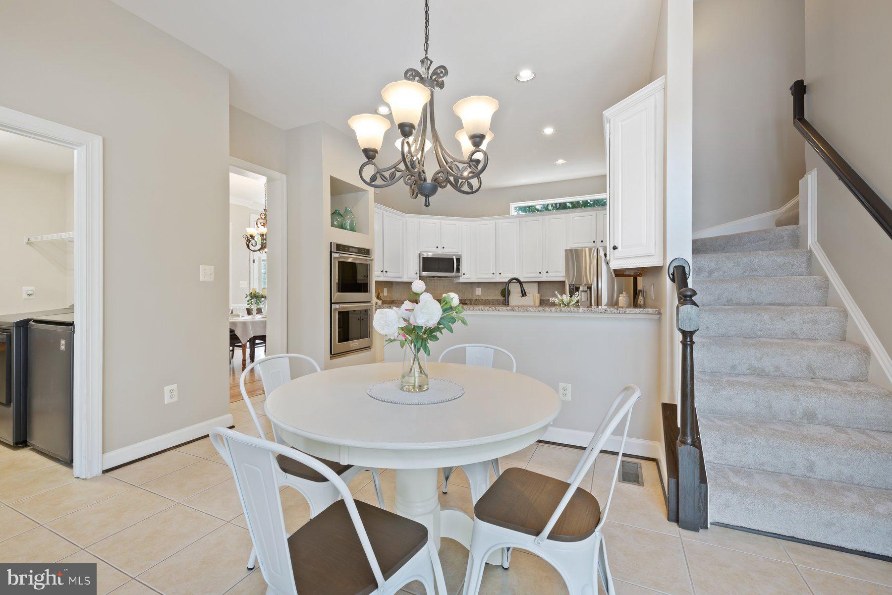 KING FARM WATKINS POND - Residential