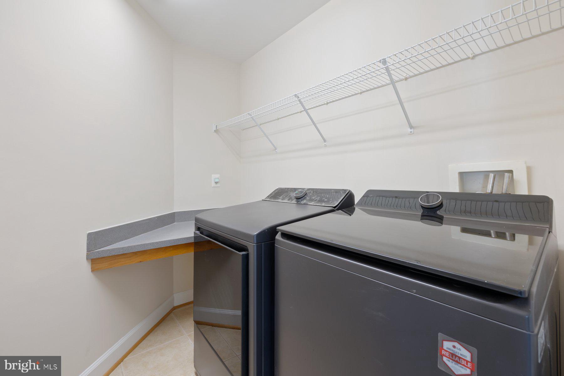 KING FARM WATKINS POND - Residential