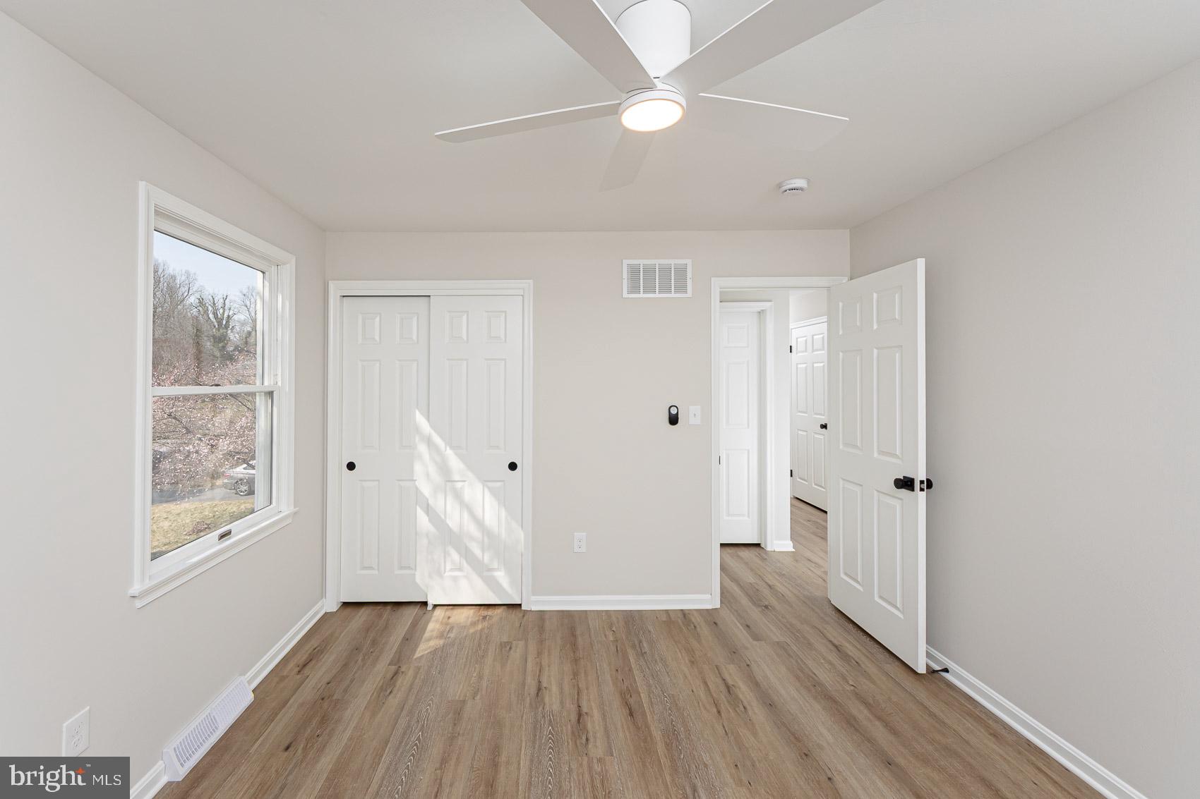 WOODRIDGE MANOR - Residential