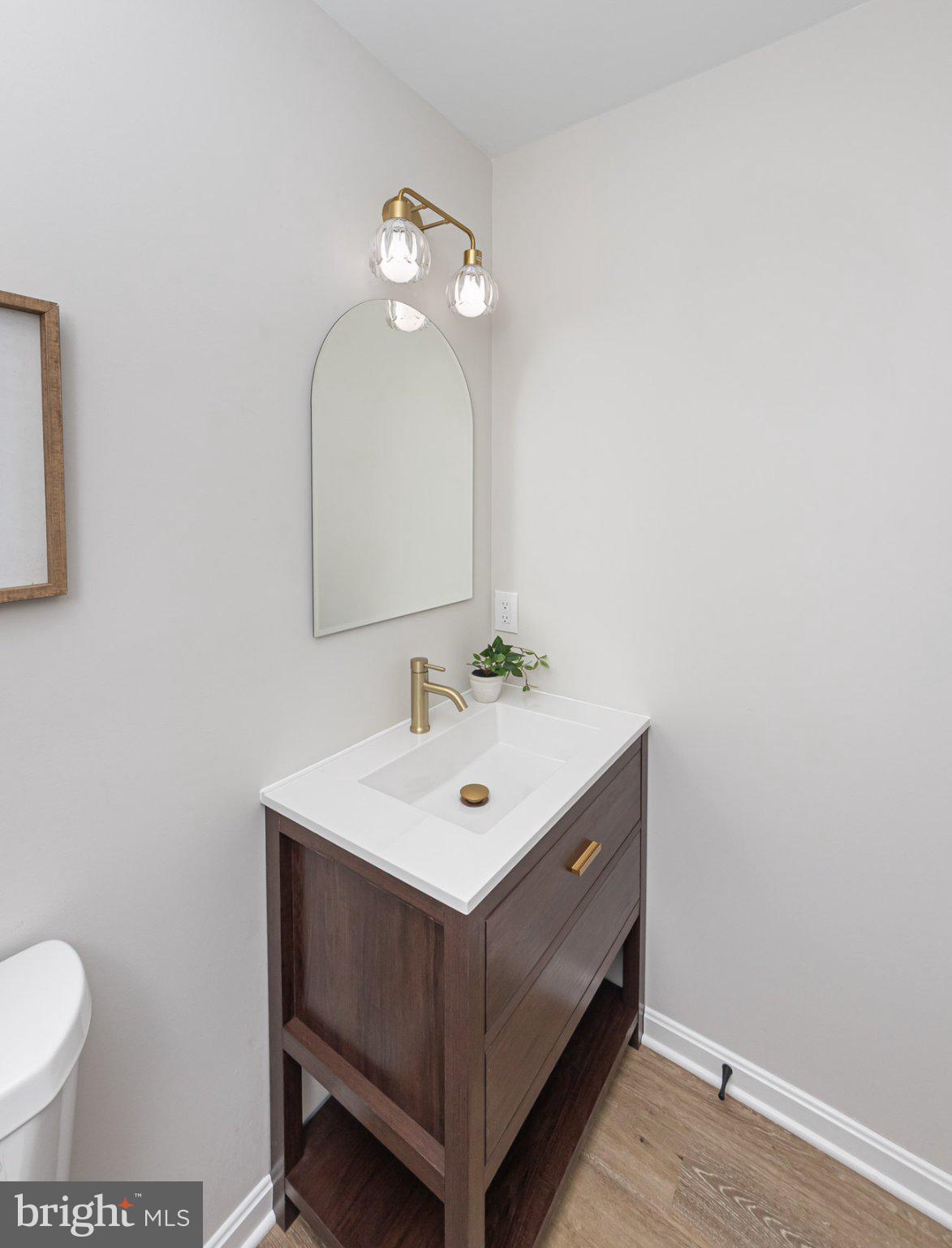 WOODRIDGE MANOR - Residential