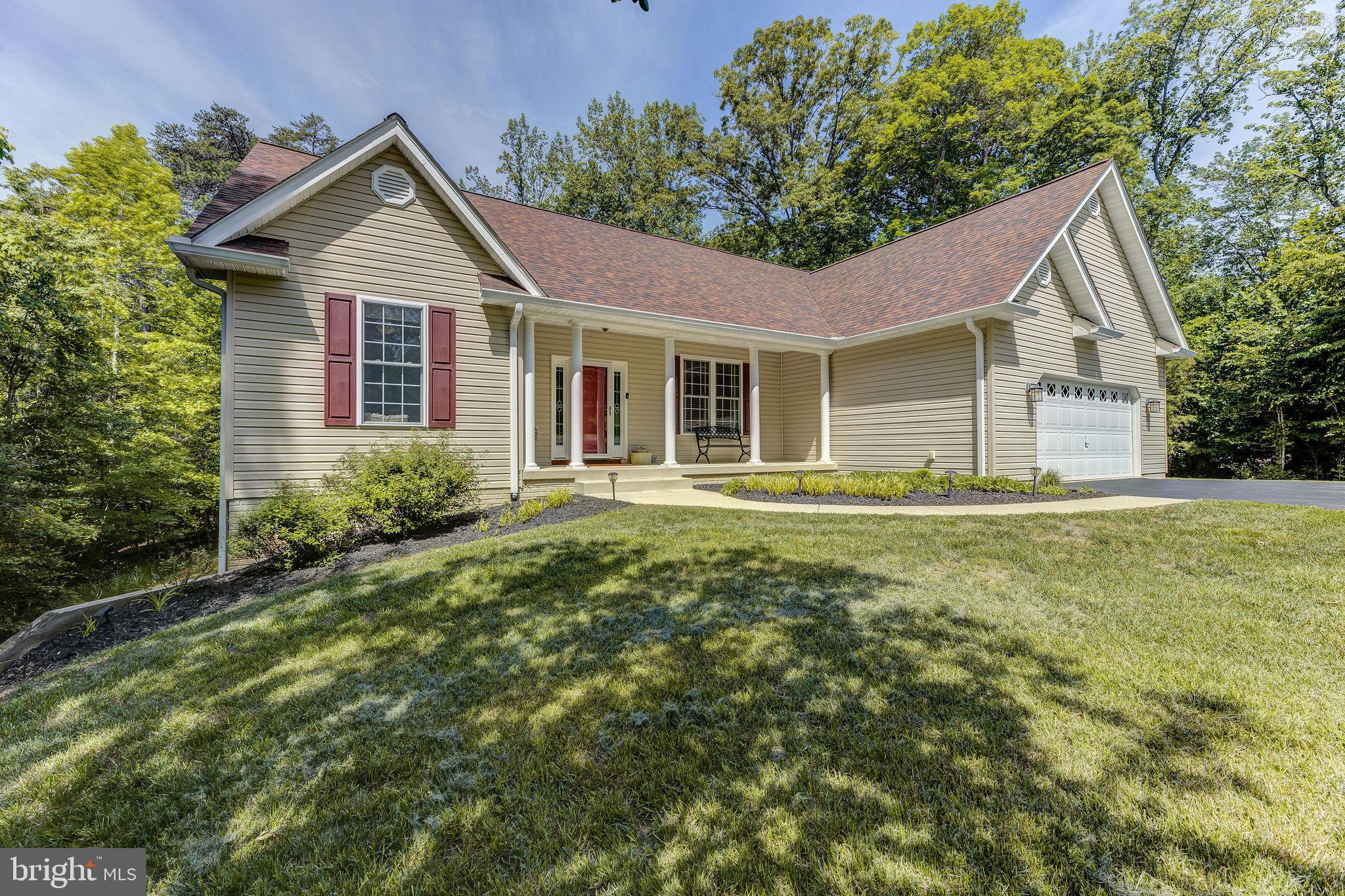 ROUSBY HALL WOODS - Residential