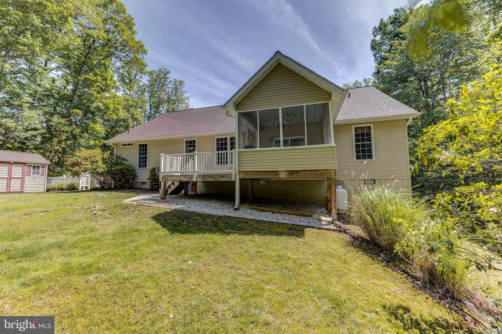 ROUSBY HALL WOODS - Residential