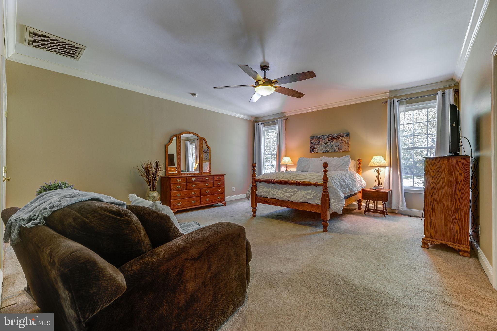 ROUSBY HALL WOODS - Residential