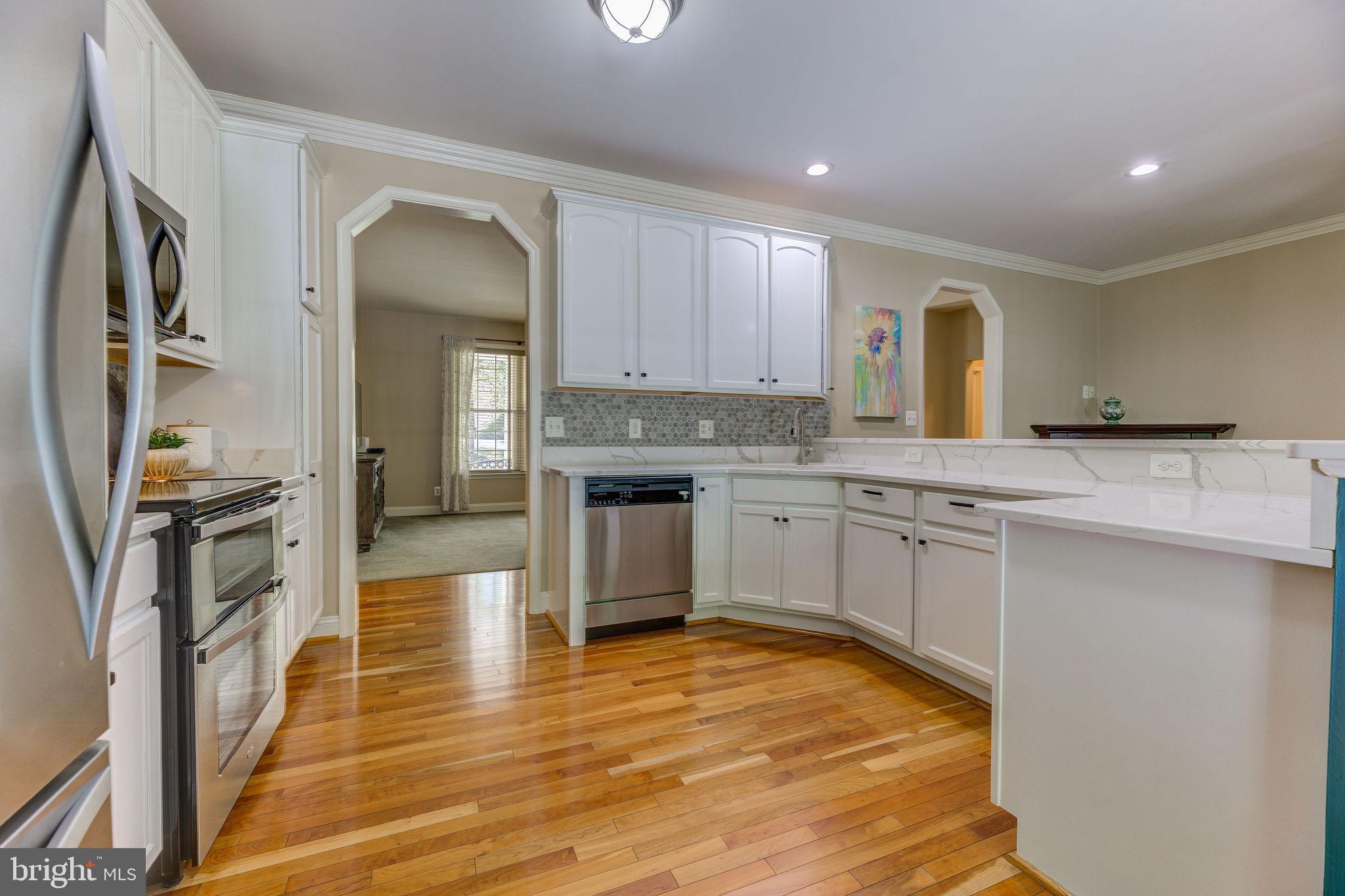 ROUSBY HALL WOODS - Residential