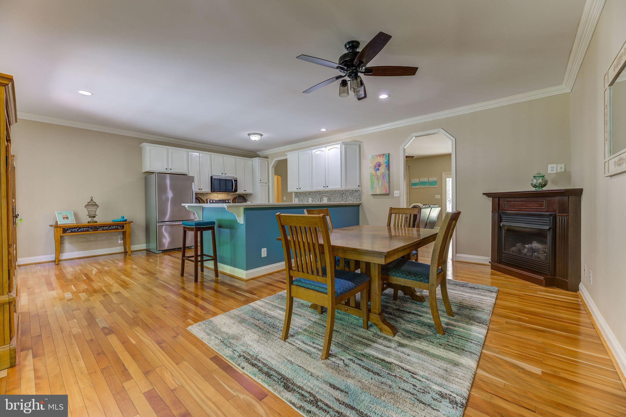 ROUSBY HALL WOODS - Residential