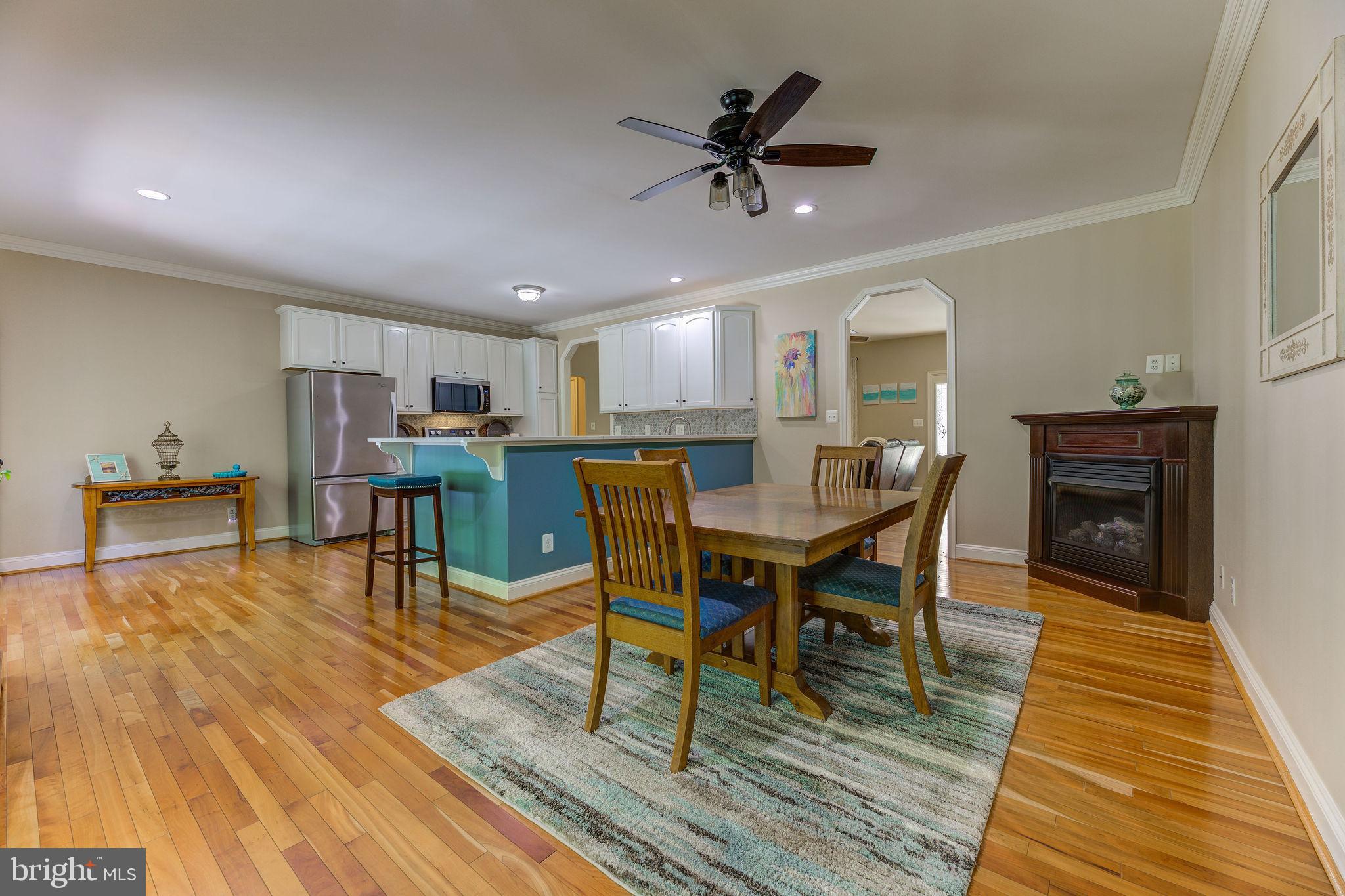 ROUSBY HALL WOODS - Residential