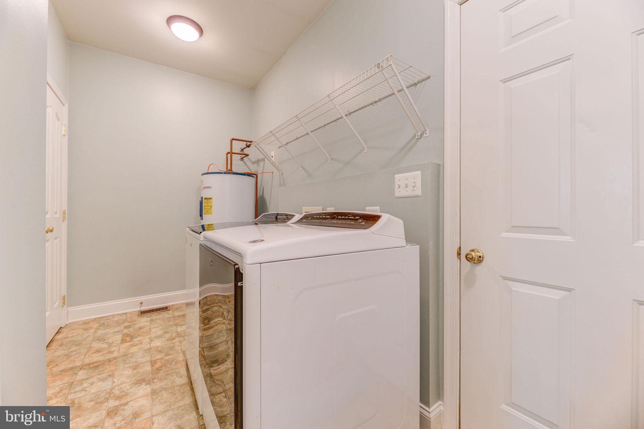 ROUSBY HALL WOODS - Residential