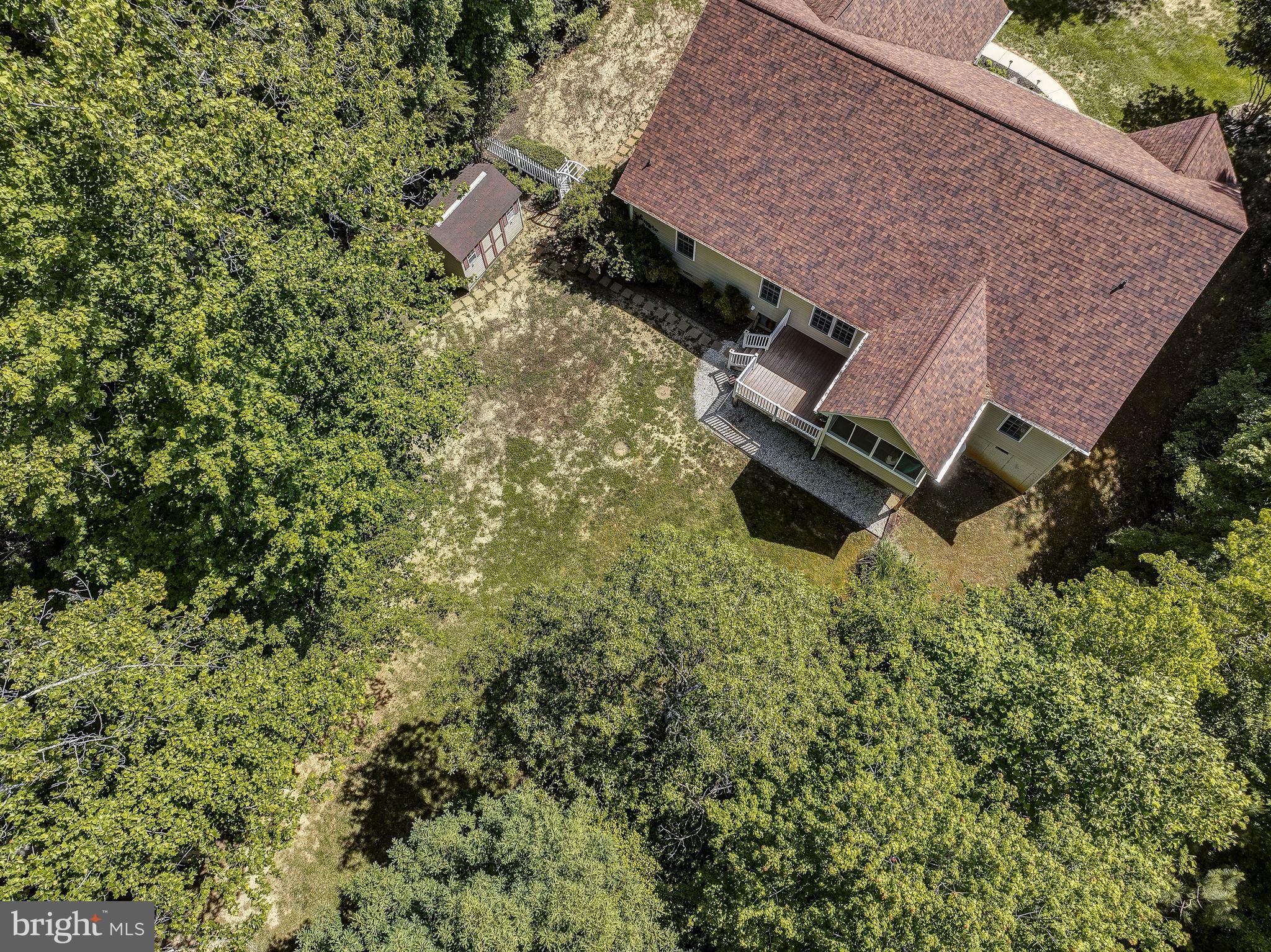 ROUSBY HALL WOODS - Residential