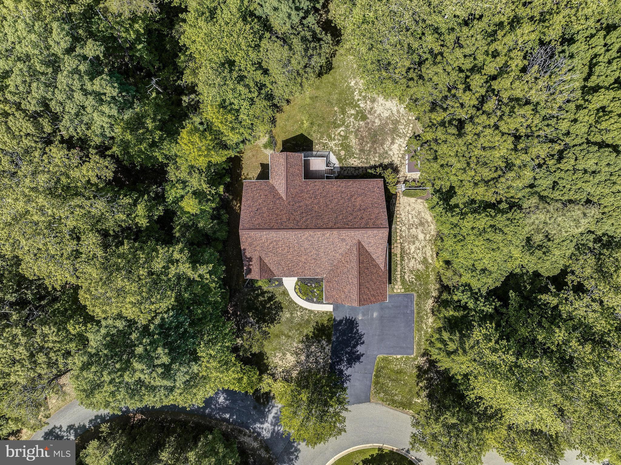 ROUSBY HALL WOODS - Residential