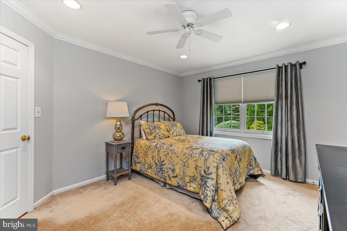 PRANCING HORSE FAR - Residential